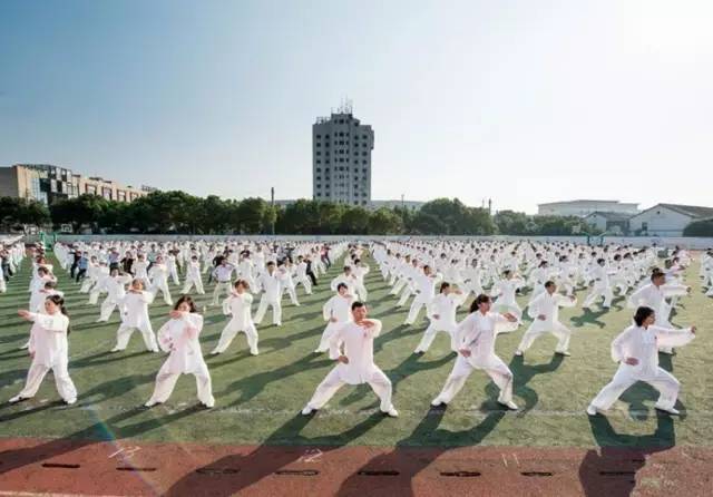 陈氏太极拳小架预备式练法及要求