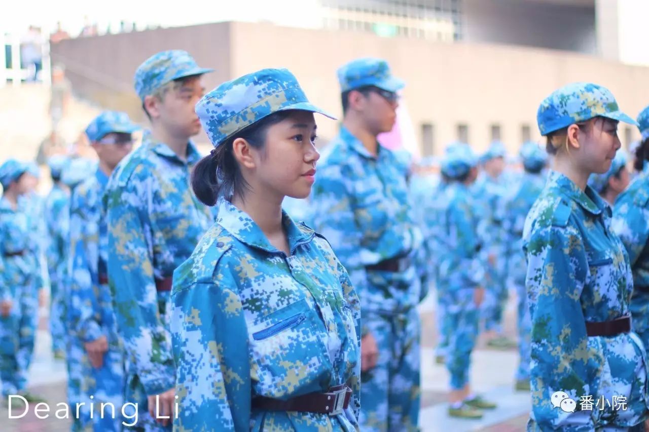 番職最美軍訓照之第八期|哈哈,聽說今天求雨成功哦