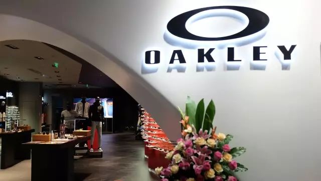 oakley深圳门店图片