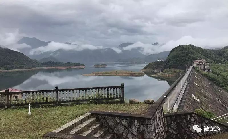 沐尘水库位于钱塘江上游衢江右岸支流灵山港的干流上