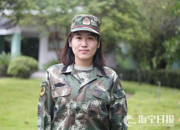 剪去了心愛的長髮海寧7名女兵今起奔赴軍營其中1人是永福人