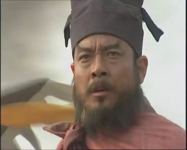 《水浒传》中扮演晁天王的张治中张治中老师是山西省话剧院的老演员
