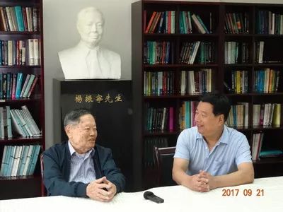 贾锁堂校长赴清华大学拜访杨振宁先生