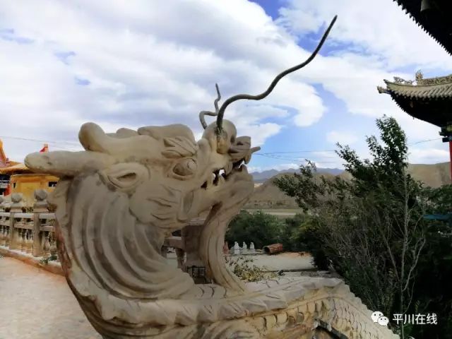 打拉池红山寺图片