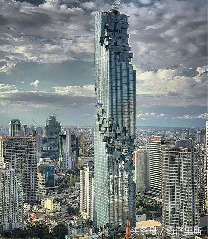 泰国最高的大楼,耗费五年时间建造,被称为史上最高的烂尾楼