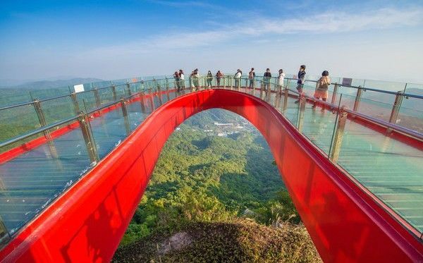深圳东部华侨城 天然大峡谷生态乐园 玻璃桥 瀑布 茶花园, 既能文艺