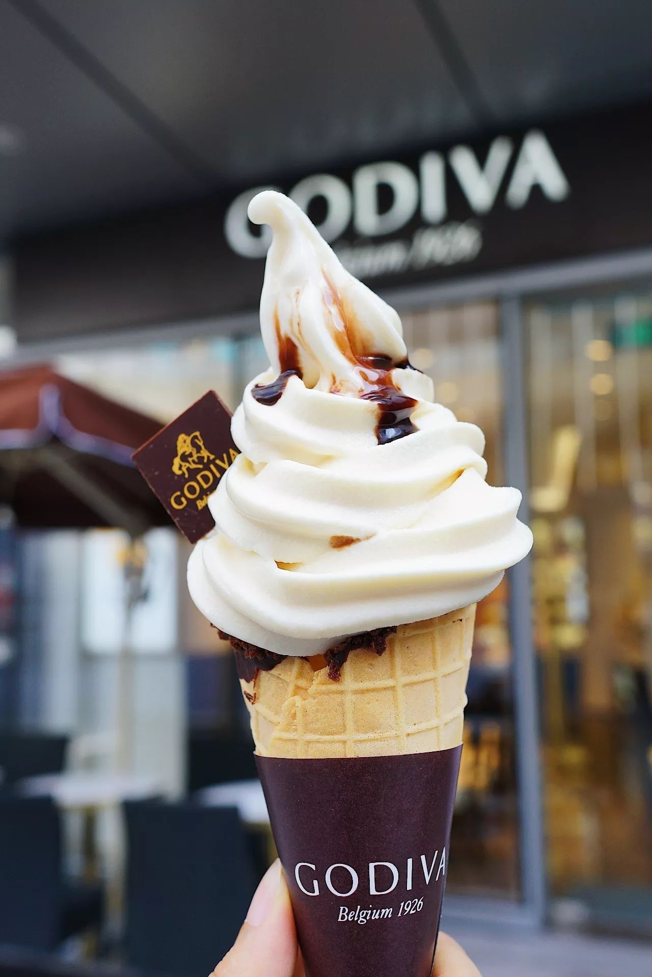godiva巧克力冰淇淋中的劳斯莱斯7年终于等到你