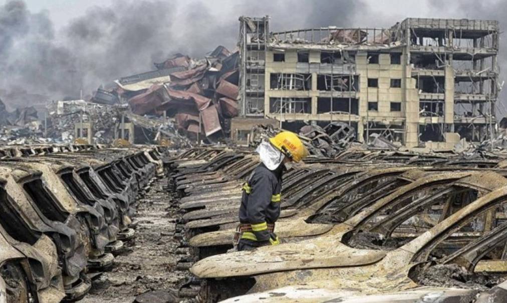 这起特大爆炸事故,就发生在天津港的瑞海国际物流危化品仓库