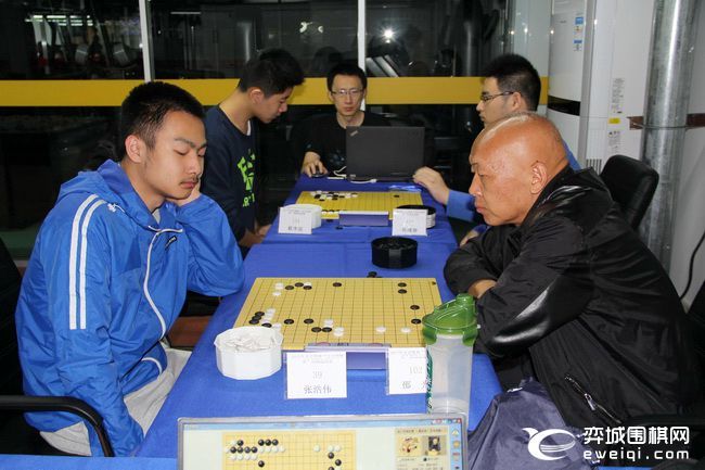 京北围棋杯选拔赛战罢7轮 张奕超韩瑾睿全胜领跑