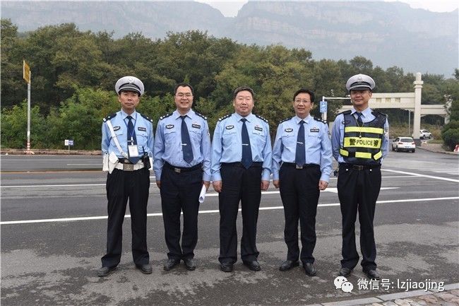 好悬!林州交警凭直觉拦下刹车失灵大客车,司机吓得哆嗦!