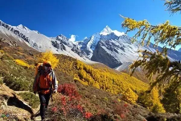 秋季爬山,九大户外技巧让你的户外更轻松