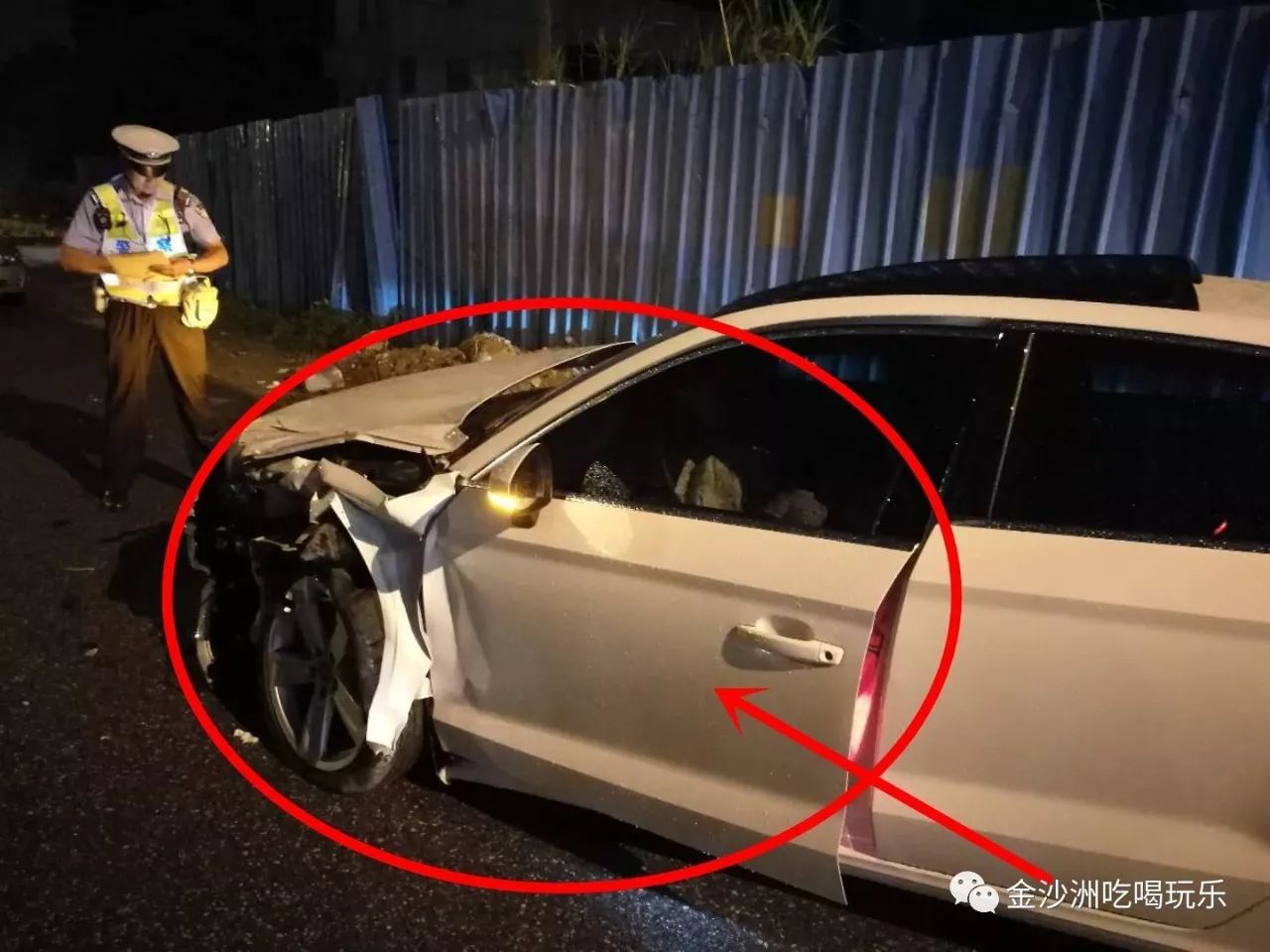 上海金沙路口车祸图片