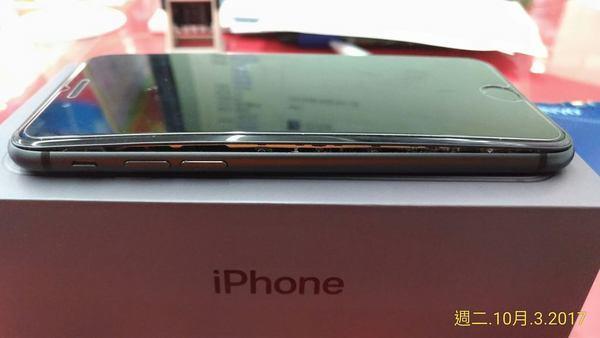 Iphone 8电池膨胀机身爆裂 方保侨 3大可能