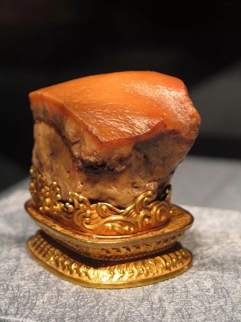台北故宫红烧肉玉石图片