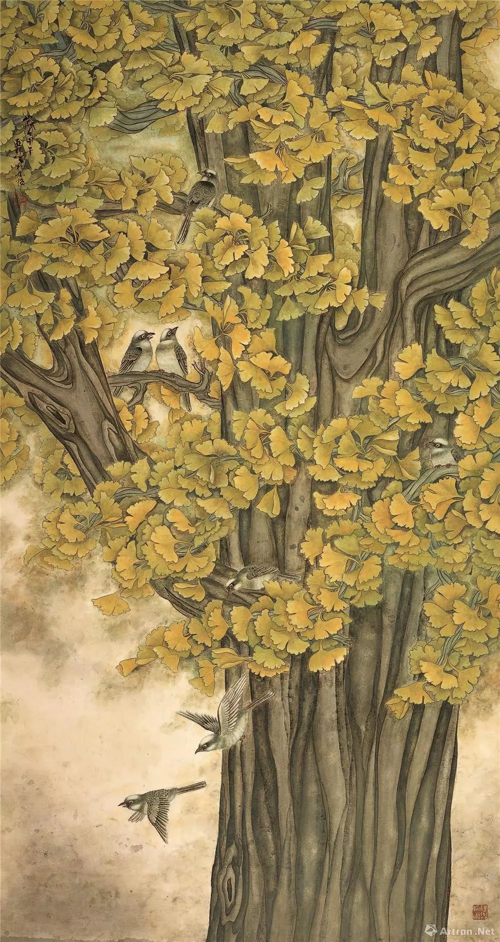 文化 正文 《肯将金色撒故园》中的这棵大银杏树原型,就在省文化厅