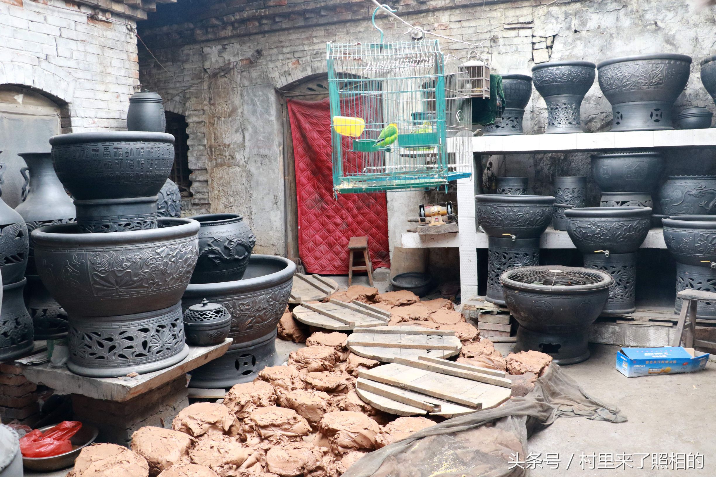 陝西秦塬,河北館陶並稱為中國四大黑陶之鄉