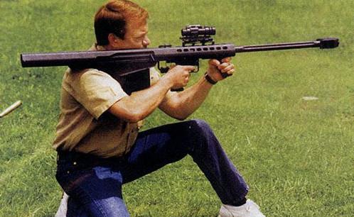 m82a2狙击步枪是大名鼎鼎的军用武器公司巴雷特公司设