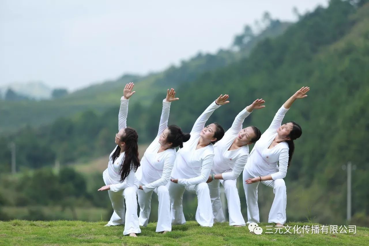 【凱里三元戶外瑜伽】天人合一境界,景美,人更美