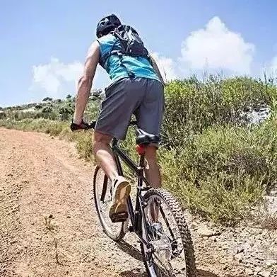 視頻| 山地車上下坡騎行,沙地路面騎行技巧