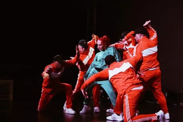 family dance crewparris goebel旗下世界頂尖團隊今年六月我這不是