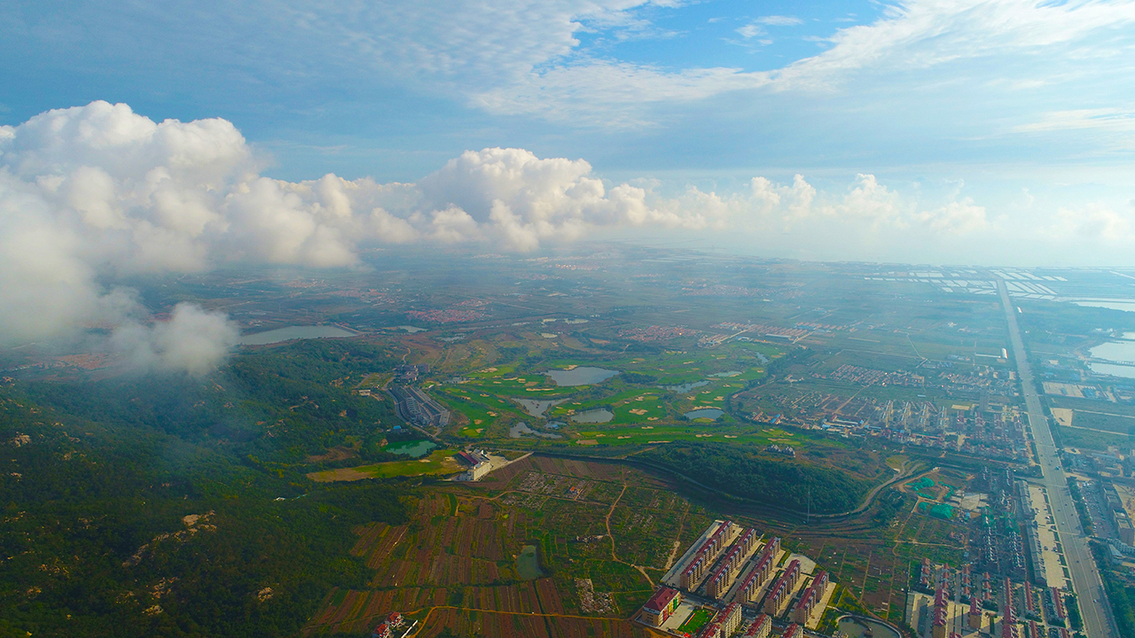 石島管理區位於膠東半島東南端,擁有國家級一類開放港口石島港和北方