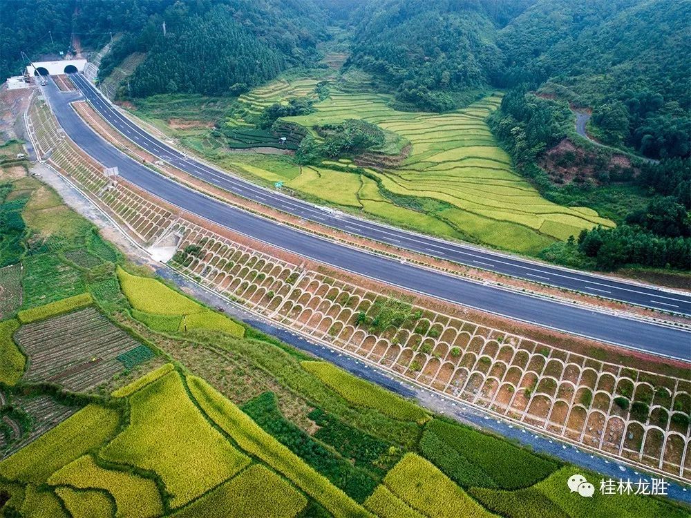 城步至龙胜高速公路图片