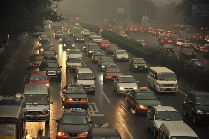 我大永城為什麼一下雨就堵車