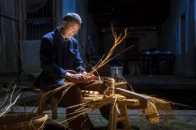 打草鞋老照片图片