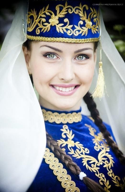 鞑靼美女阿依达图片