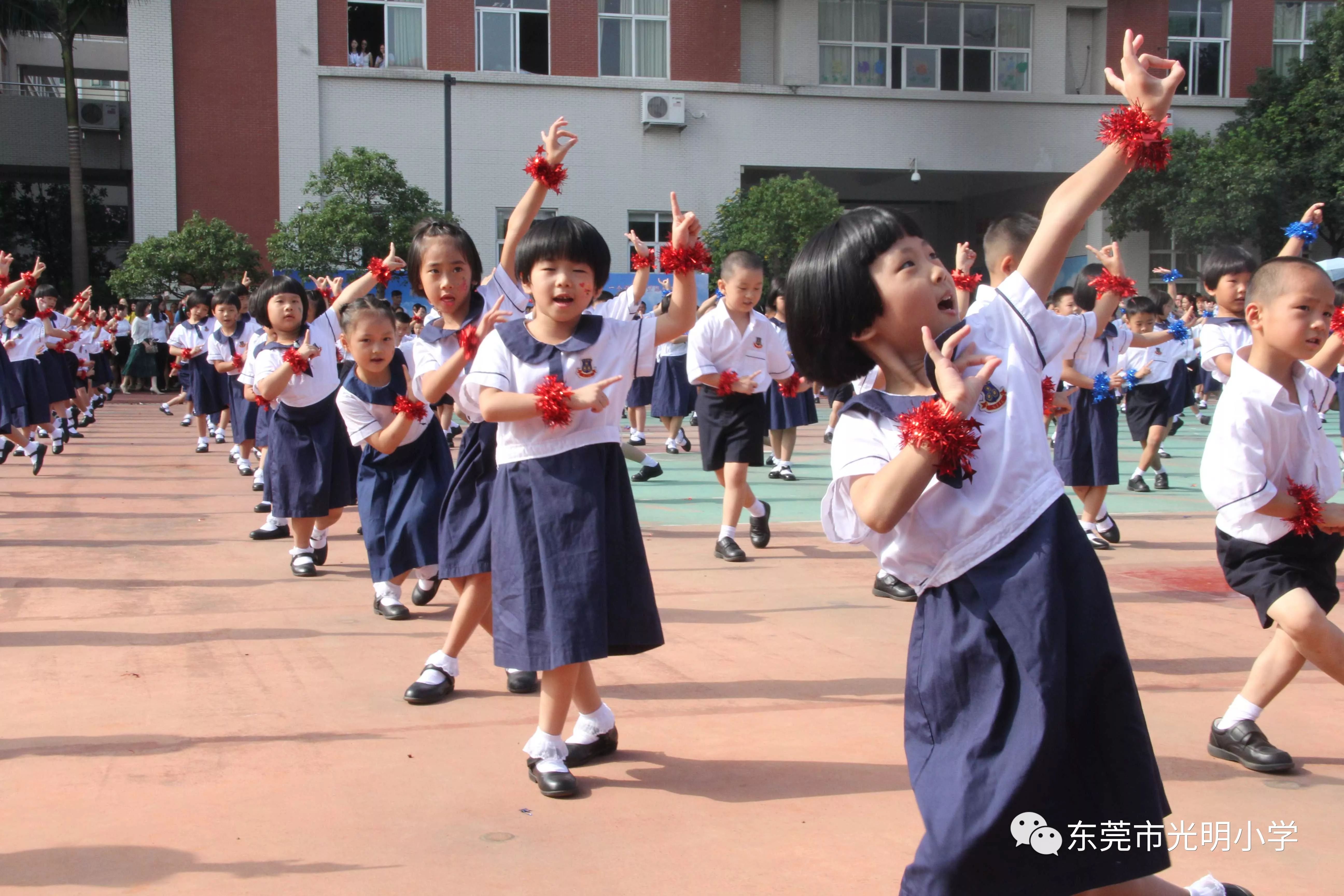 幸福启航快乐成长记一年级学生学习生活成果展示活动