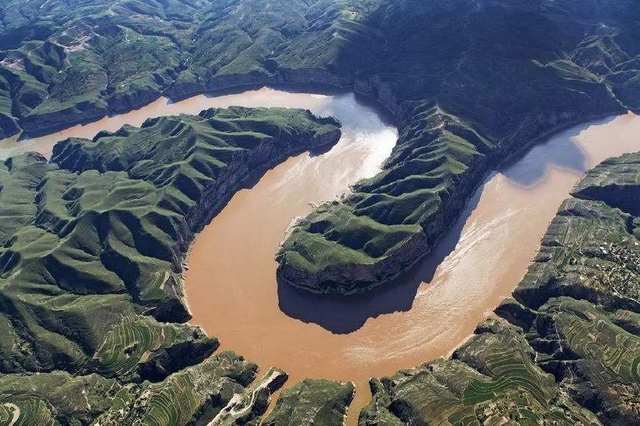 黄河的源头河流图片