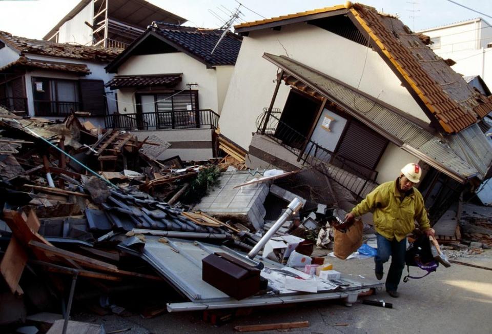 阪神淡路大地震图片