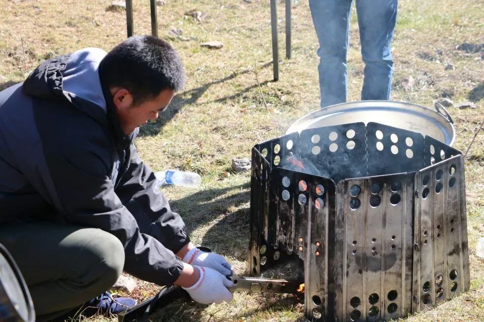 奥赛塑体野外生存活动圆满结束