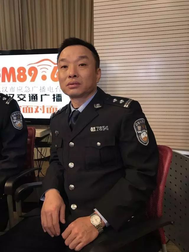 警官面对面武汉市汉阳区交通大队