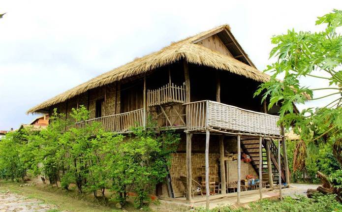 建在中缅边境上的傣家寨子,让你感受最原生态的傣家风情