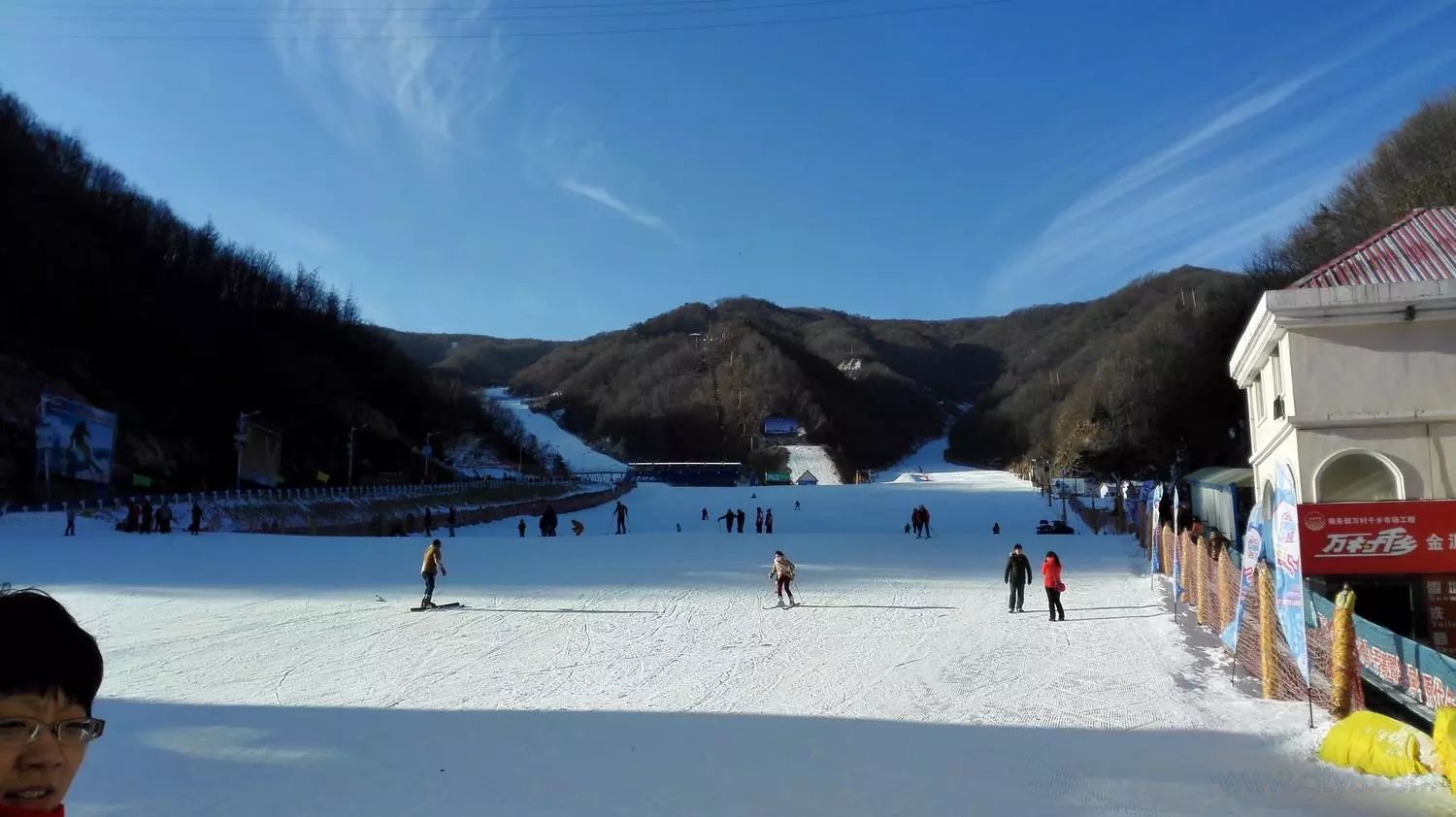 河南伏牛山滑雪场图片