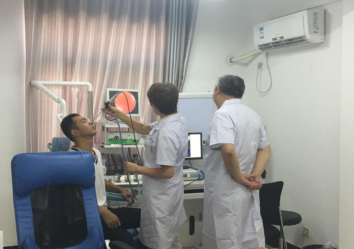 安徽中医药附院耳鼻喉科-设立导医服务 节省患者就医时间