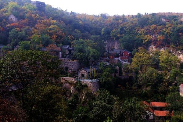 是省級傳統村落保護單位,位於山東省淄博市淄川區西南部,牛記庵