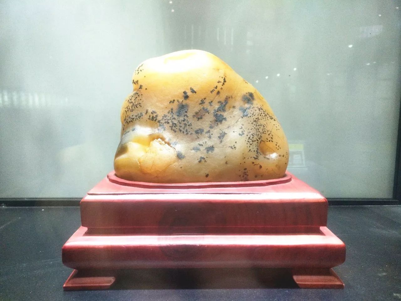 中国最贵的石头图片