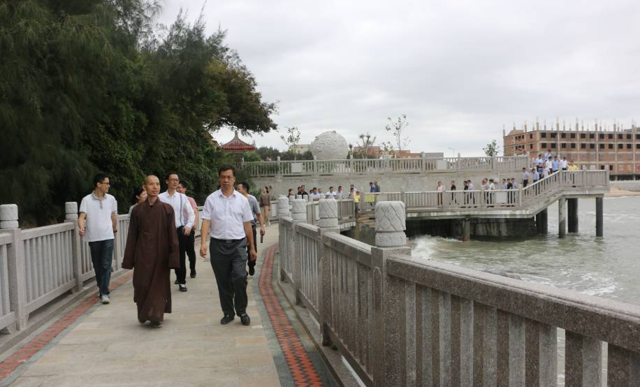 古浮你好丨市委市政府 蒞臨龍海寺