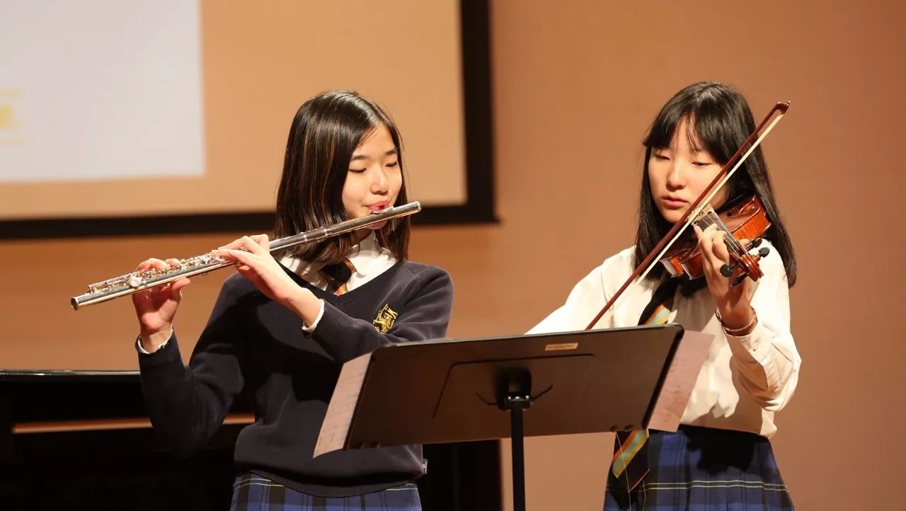 今天小話就為大家介紹一所 天津惠靈頓國際學校 天津惠靈頓國際學校是