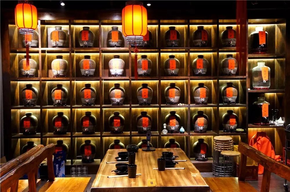 有酒有肉有故事的深夜中式酒馆50多种自酿果酒白酒失传已久的天津老串
