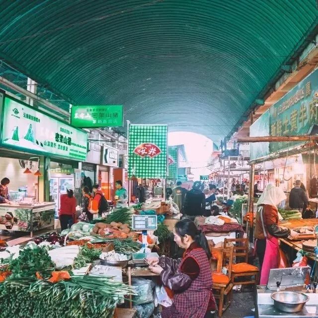 打赌这些菜你都不认识真正的云南菜市场到底有何玄机