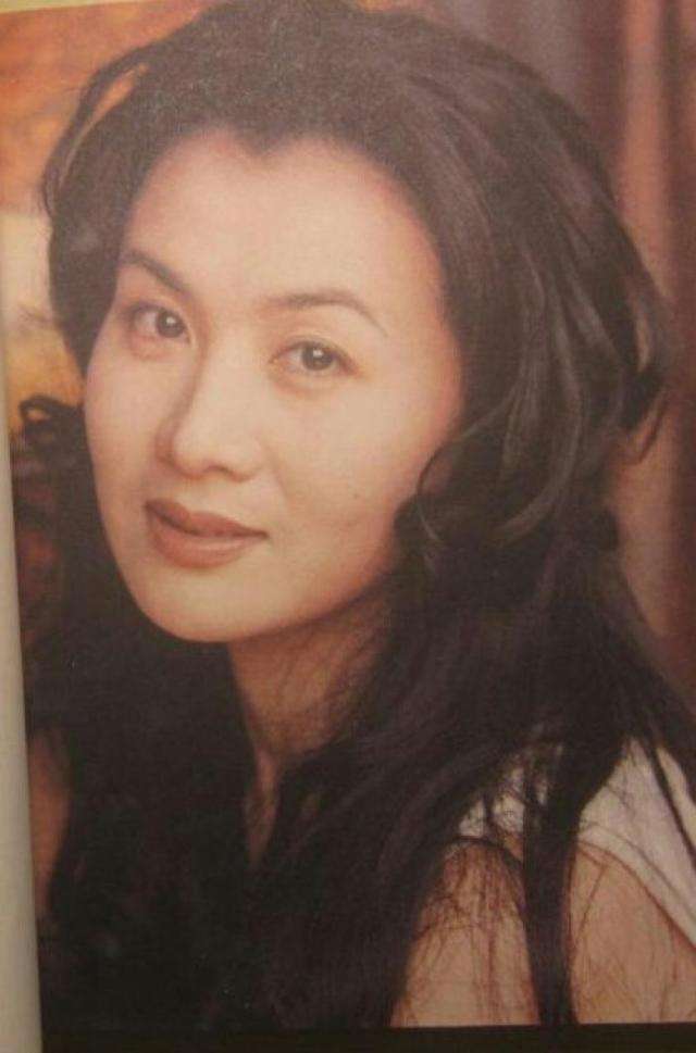 重庆女相声演员李圆圆图片