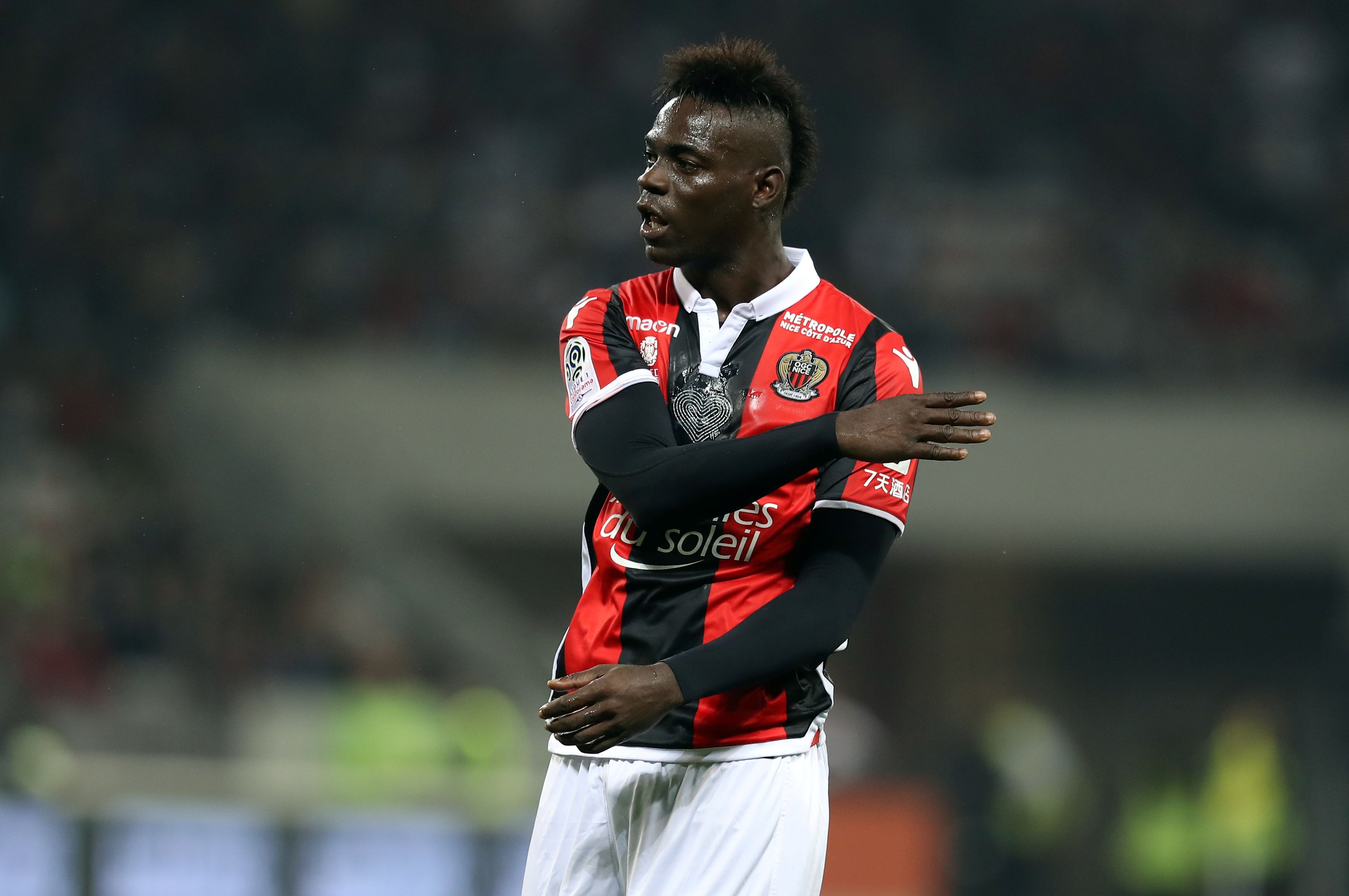 1:巴洛特利 mario balotelli(尼斯 / 意大利 / 前锋)27岁值得一提的是