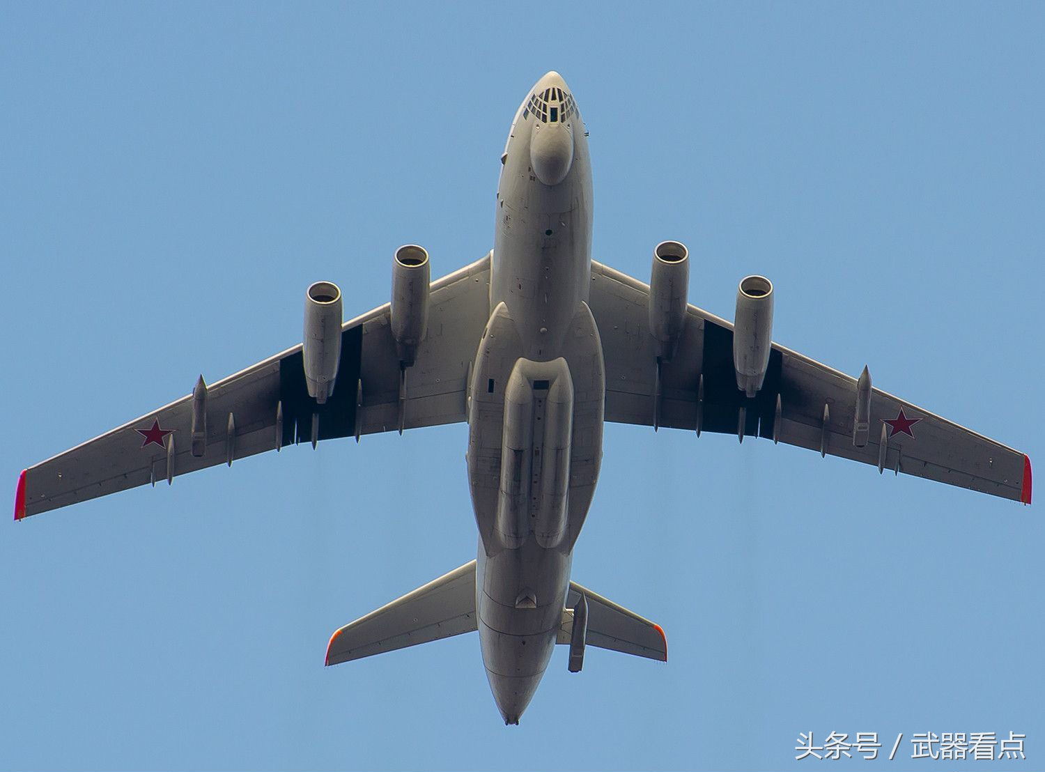 伊尔78大型空中加油机高清相片