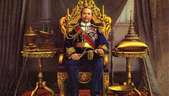 泰国开国皇帝图片