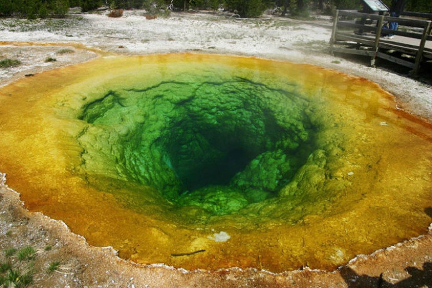 世界最大的火山口图片