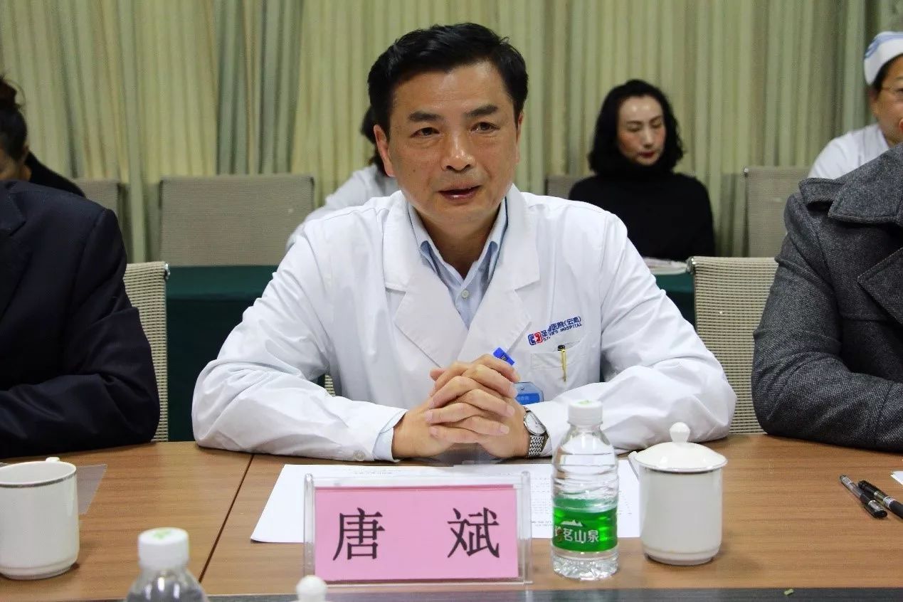 云南经济管理学院与云南圣约翰医院签订战略合作协议并举行实习医院