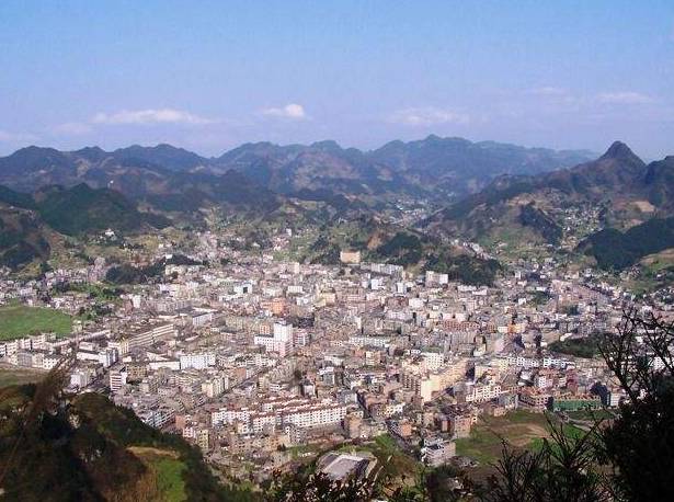 麟鳳鎮,廟溝鎮,水田鎮,長安鎮以及雙河苗族彝族鄉,高田鄉,三桃鄉